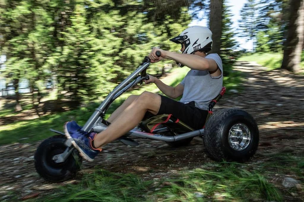 ブール・サン・モーリス Entire Chalet Salamo 11 Plus 1 Les Arcs Paradiski Jacuzziヴィラ エクステリア 写真