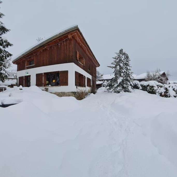 ブール・サン・モーリス Entire Chalet Salamo 11 Plus 1 Les Arcs Paradiski Jacuzziヴィラ エクステリア 写真